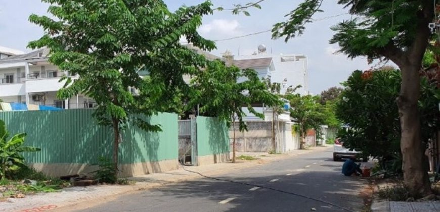 Biệt thự